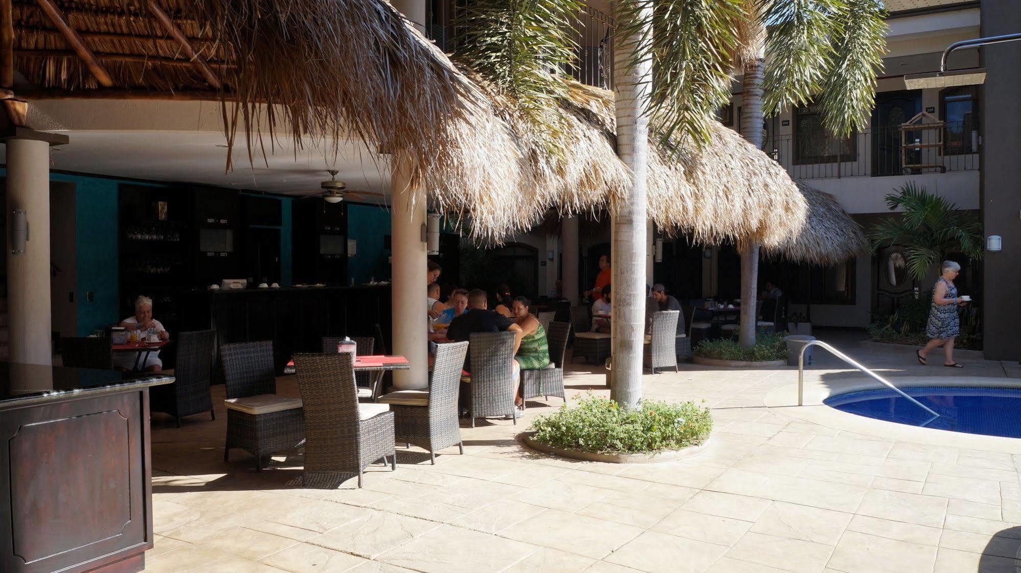 Hotel Colono Beach Коко Екстер'єр фото